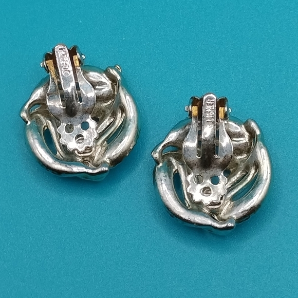 Vintage Erin Lister 1" Silver Tone Leaf Loop Circle Design Clip On Earrings - Picture 4 of 6